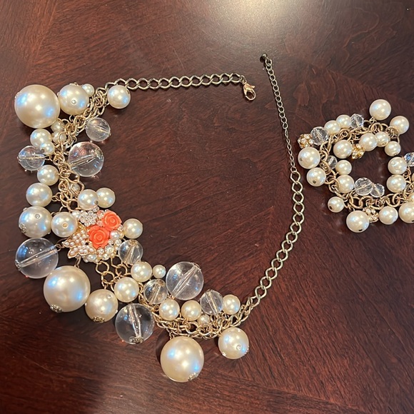 Statement necklace & bracelet set  faux pearls and beads set custom jewelry - Picture 4 of 16